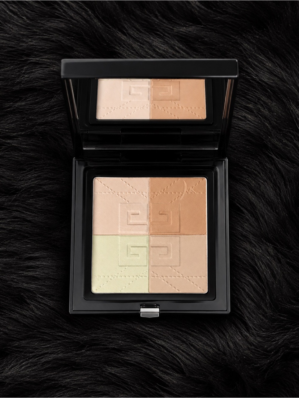 Givenchy Prisme Libre 4-Color Pressed Powder 05 Popeline Mimosa
